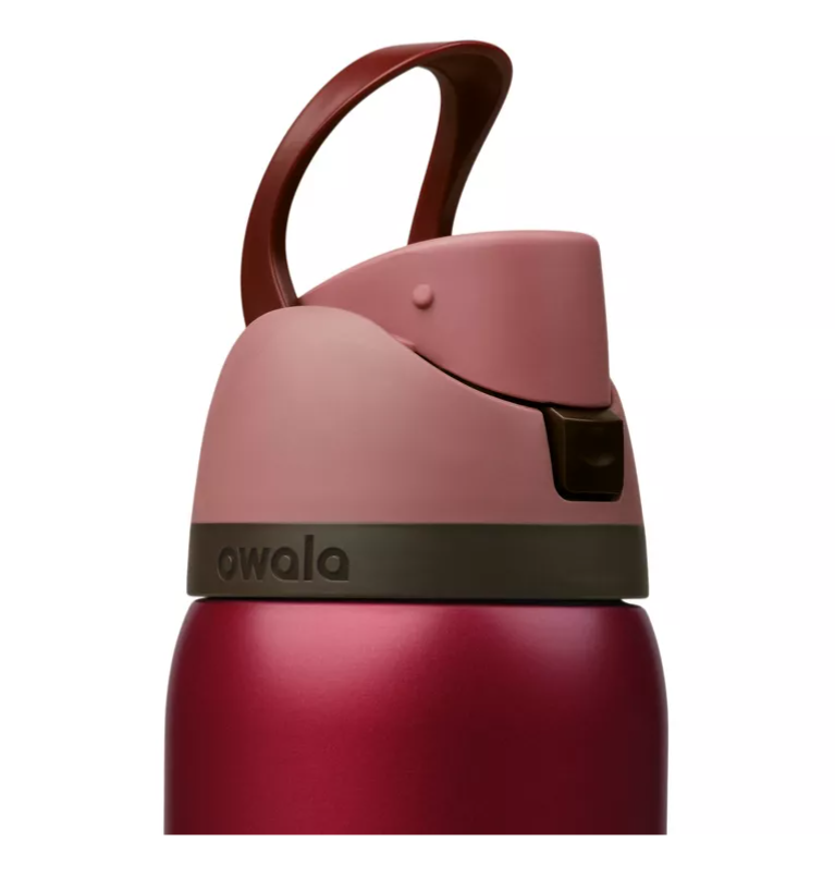 Owala Holiday Special Edition –32oz FreeSip Metallic Red