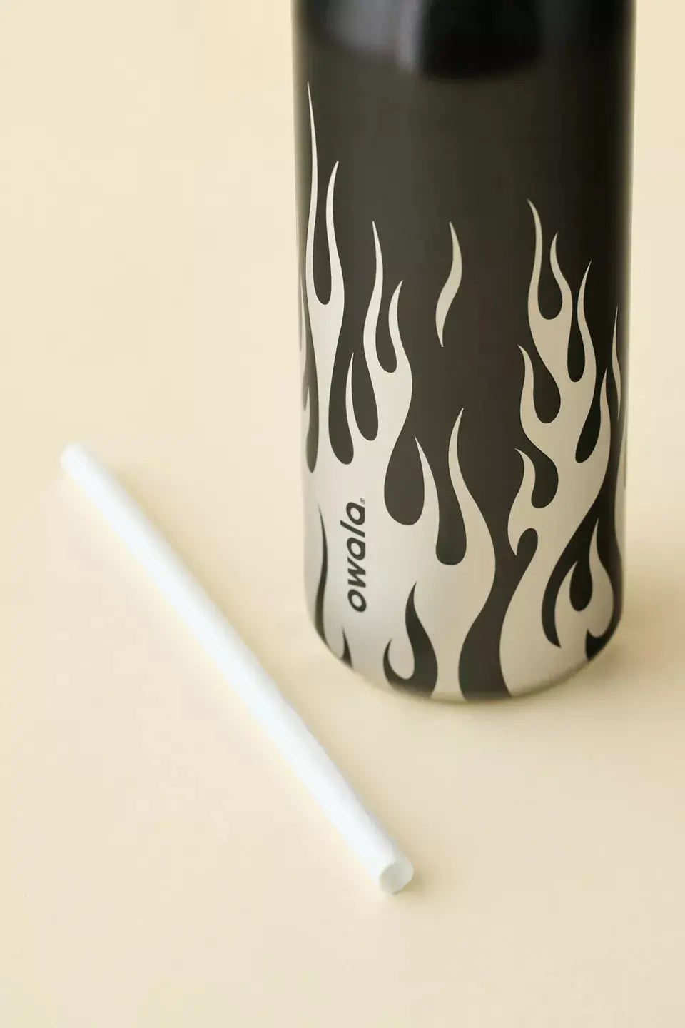 Owala UO Exclusive FreeSip 32 oz Water Bottle owaloo